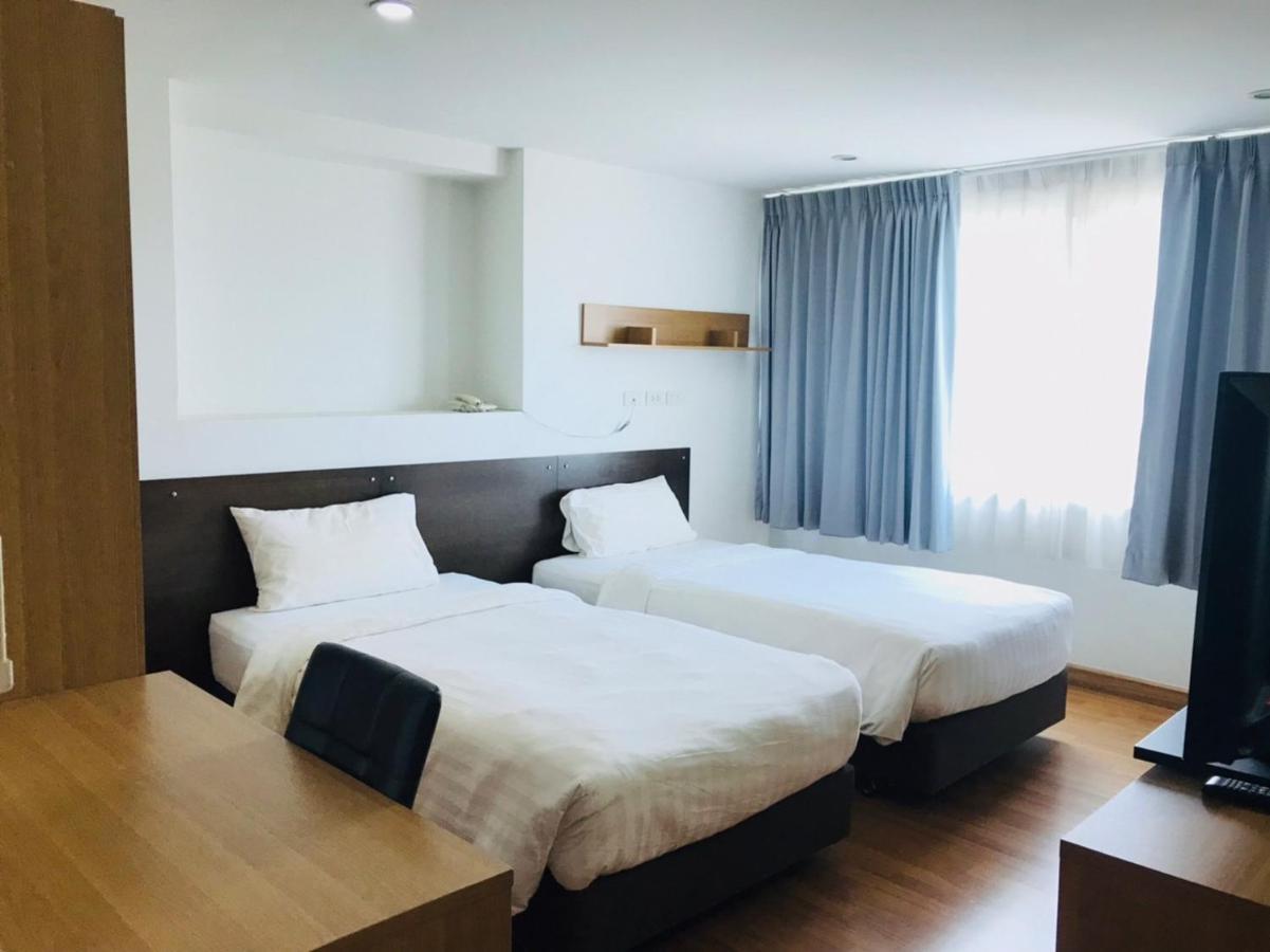 Winner Serviced Apartment Si Maha Phot Экстерьер фото