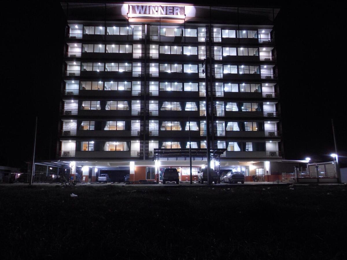 Winner Serviced Apartment Si Maha Phot Экстерьер фото