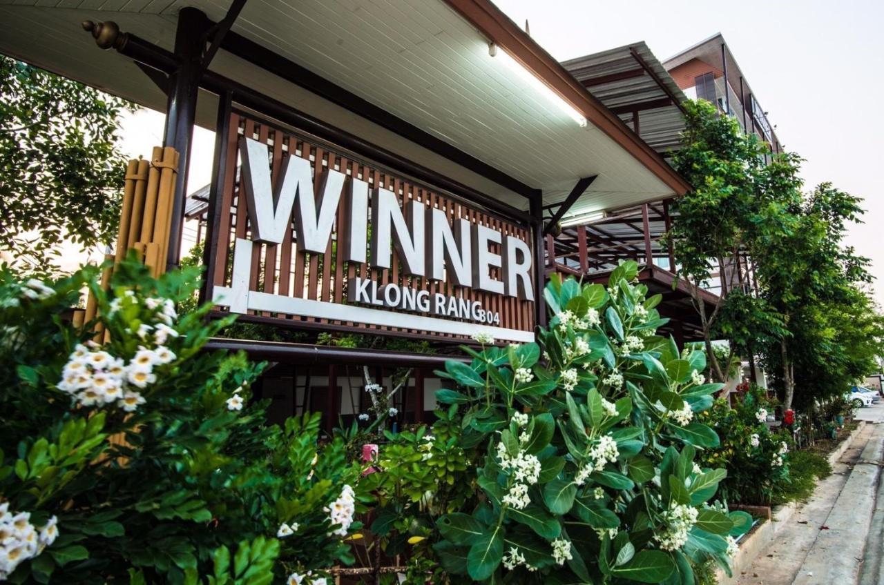 Winner Serviced Apartment Si Maha Phot Экстерьер фото