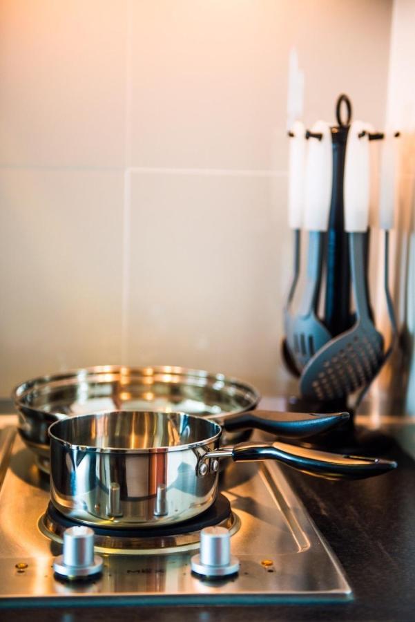 Winner Serviced Apartment Si Maha Phot Экстерьер фото